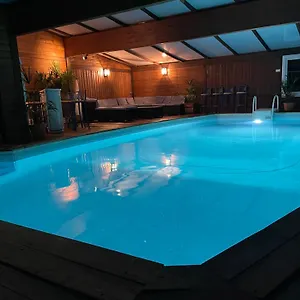  Hébergement de vacances La Chamade France